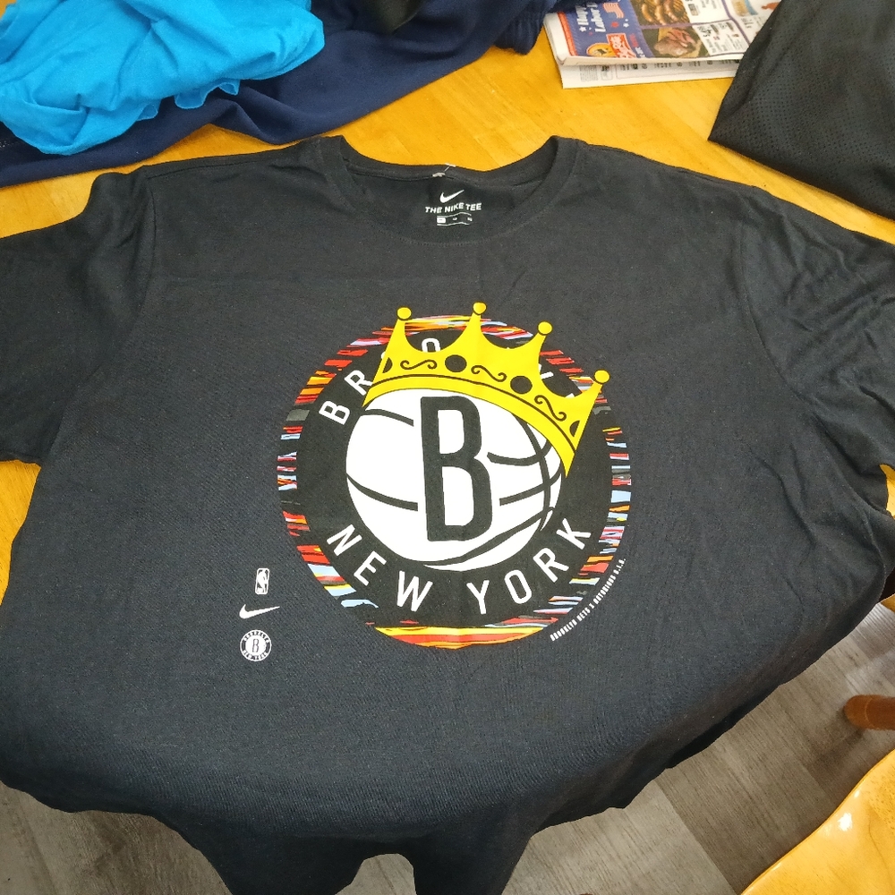 Nike Black New York Crown  Brooklyn Nets Tee Size Xl